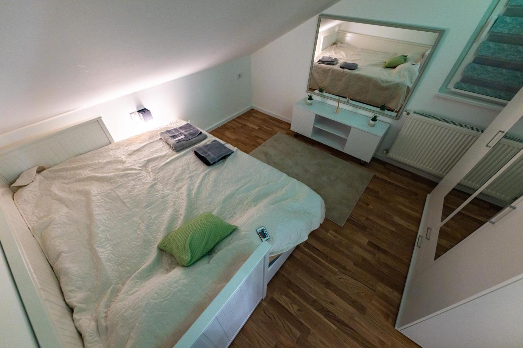 Oaza Apartmani Jakovo Venera Luaran gambar